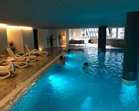 Appartement Prive Dans Residence Balneo Aladin Cauterets Bagian luar foto