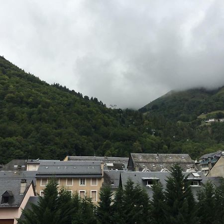 Appartement Prive Dans Residence Balneo Aladin Cauterets Bagian luar foto
