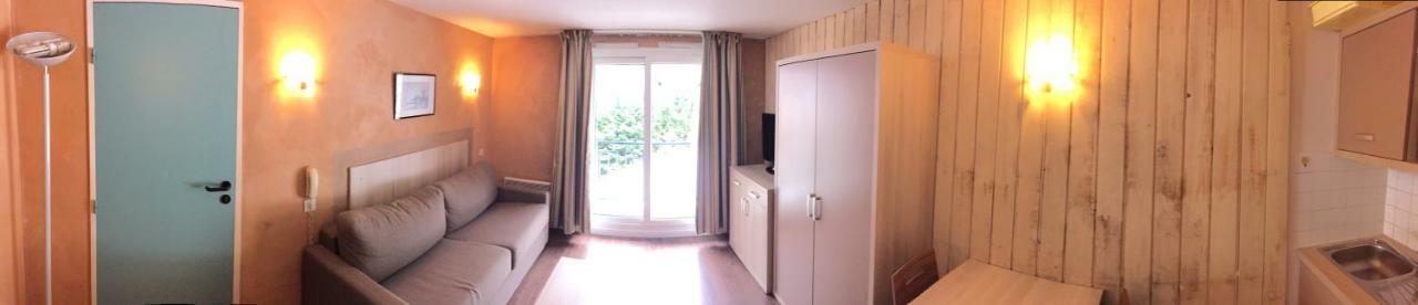 Appartement Prive Dans Residence Balneo Aladin Cauterets Bagian luar foto