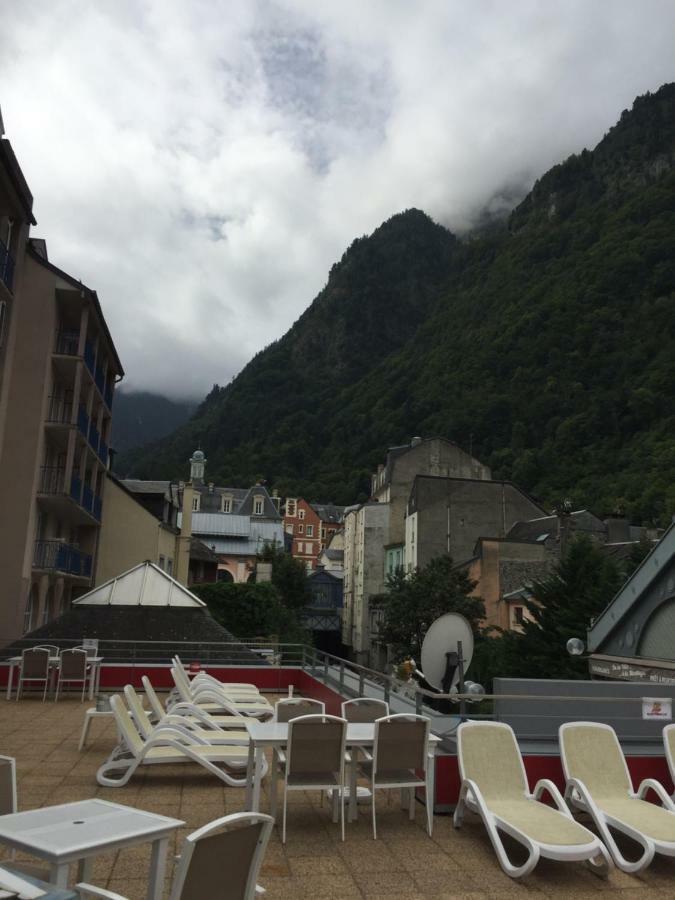 Appartement Prive Dans Residence Balneo Aladin Cauterets Bagian luar foto
