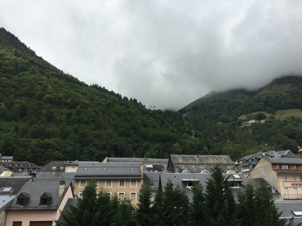 Appartement Prive Dans Residence Balneo Aladin Cauterets Bagian luar foto